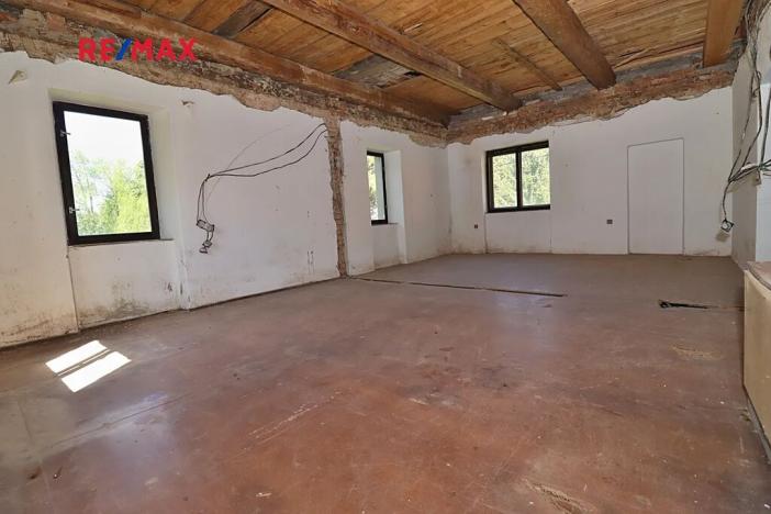 Prodej rodinného domu, Kostelec u Heřmanova Městce, 415 m2