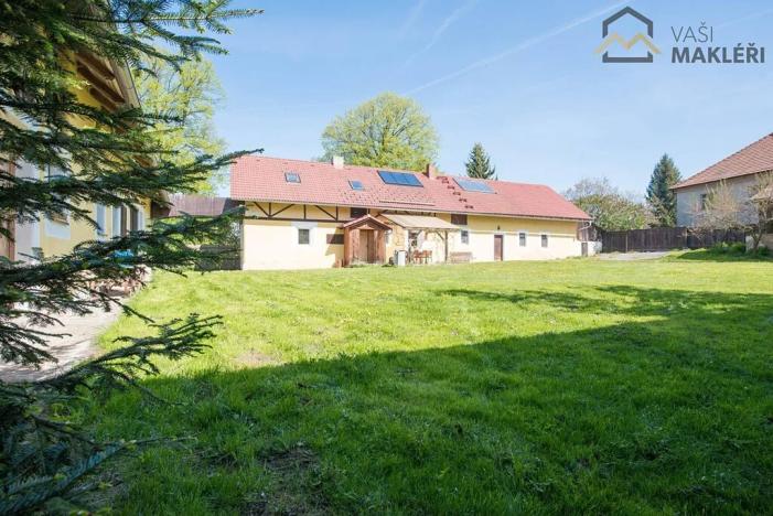 Prodej rodinného domu, Štipoklasy, 356 m2