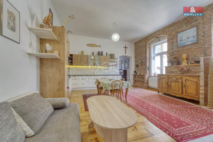 Prodej bytu 2+kk, Plzeň - Jižní Předměstí, Koperníkova, 76 m2