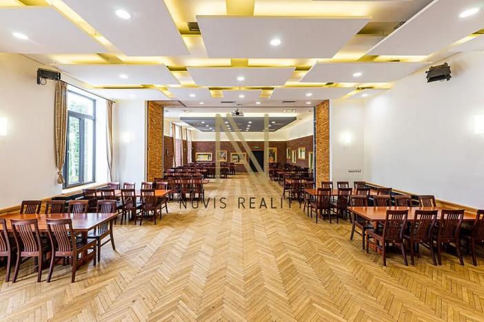 Pronájem restaurace, Letiny, 646 m2