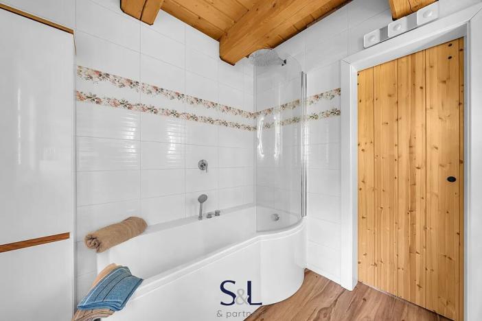 Prodej rodinného domu, Hamr na Jezeře, Děvínská, 197 m2