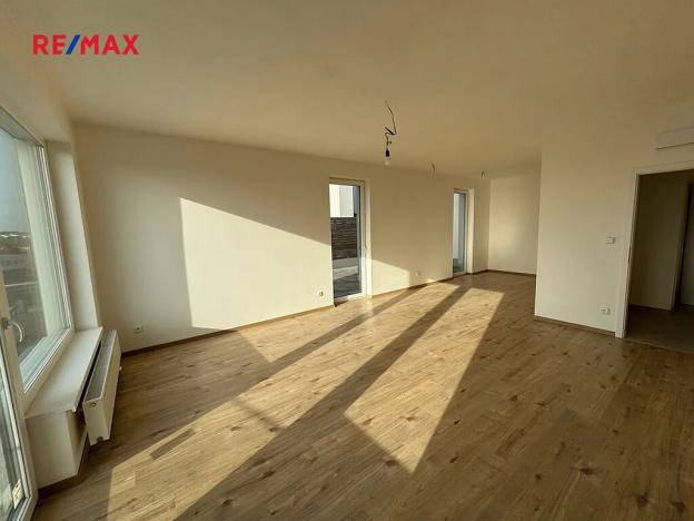 Prodej bytu 2+kk, Praha - Dolní Počernice, Černodolská, 64 m2