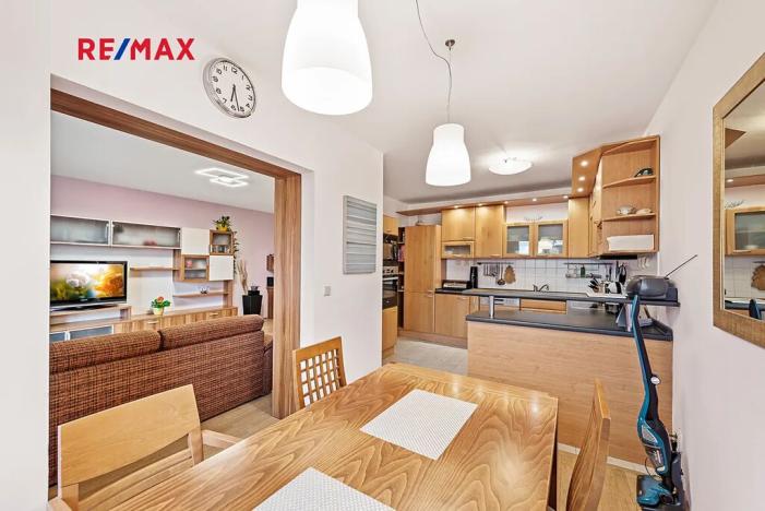 Prodej bytu 3+1, Praha - Libuš, V rohu, 107 m2