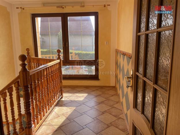 Prodej rodinného domu, Sobětuchy - Vrcha, 280 m2