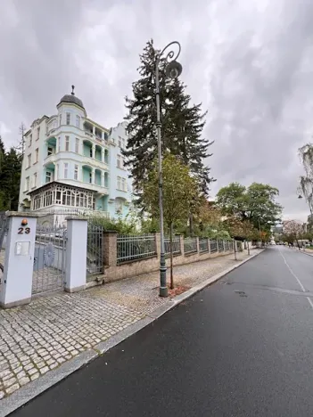 Prodej bytu 3+1, Karlovy Vary, Krále Jiřího, 137 m2