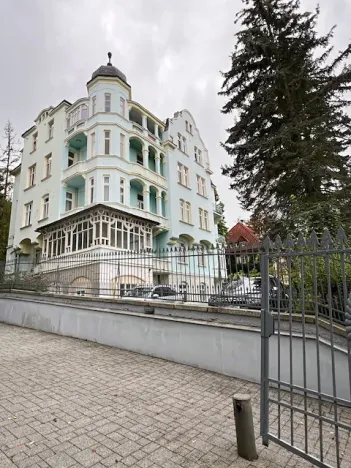 Prodej bytu 3+1, Karlovy Vary, Krále Jiřího, 137 m2