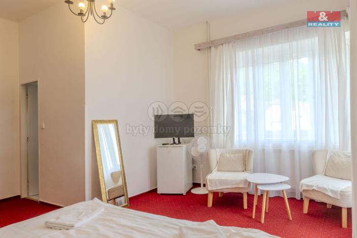 Prodej ubytování, Luhačovice, Bílá čtvrť, 765 m2