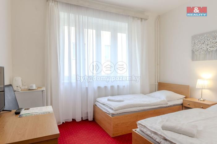 Prodej ubytování, Luhačovice, Bílá čtvrť, 765 m2