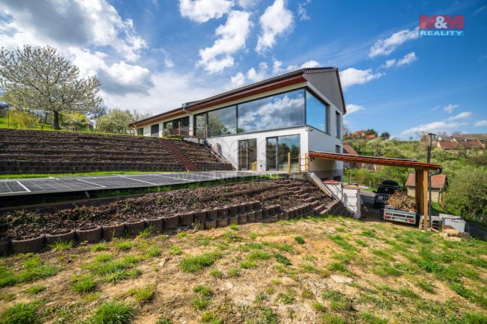 Prodej rodinného domu, Bělov, 292 m2