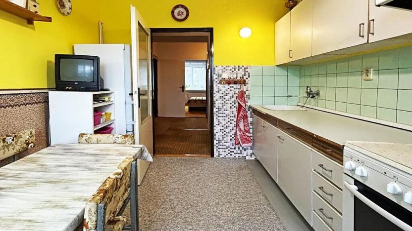 Prodej bytu 3+1, Lesonice, 73 m2