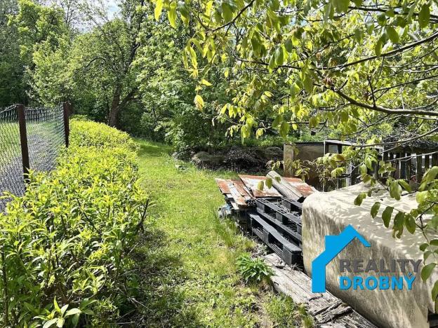 Prodej pozemku pro bydlení, Huntířov, 1033 m2