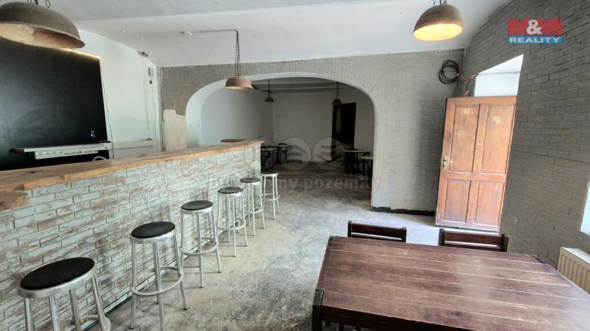 Pronájem obchodního prostoru, Kladno, T. G. Masaryka, 157 m2