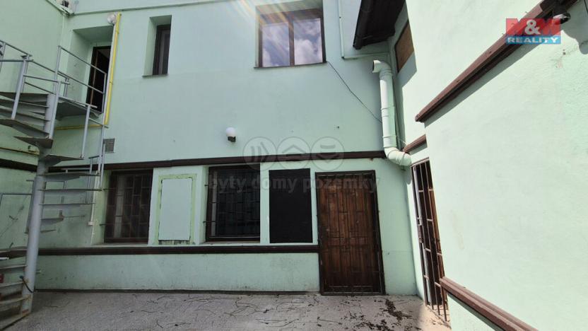 Pronájem obchodního prostoru, Kladno, T. G. Masaryka, 157 m2