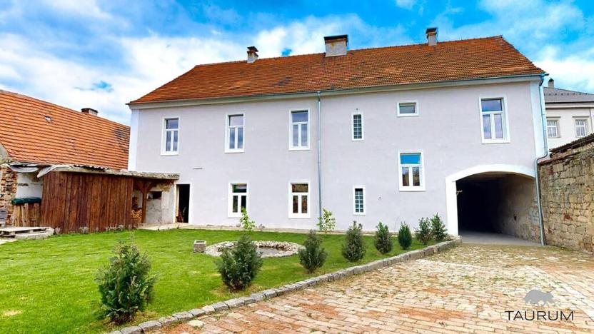 Prodej vícegeneračního domu, Jesenice, Žatecká, 315 m2