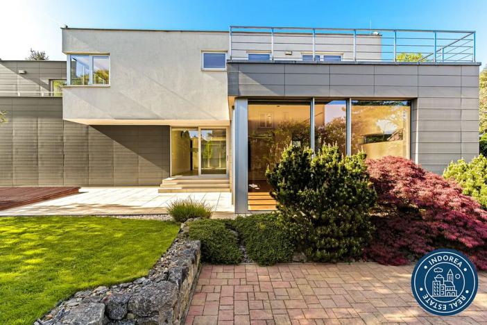 Prodej vily, Praha - Troja, Trojská, 348 m2