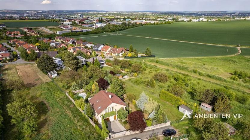 Prodej rodinného domu, Moravany, 271 m2