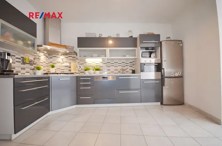 Prodej rodinného domu, Slaný, Vinařického, 200 m2