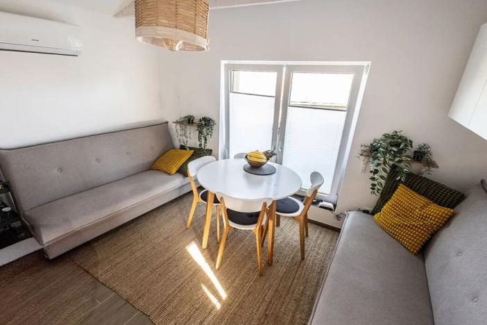 Prodej vinného sklepa, Sedlec, 209 m2