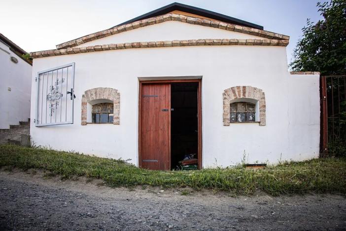 Prodej vinného sklepa, Sedlec, 209 m2