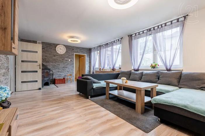 Prodej rodinného domu, Velké Březno, Děčínská, 150 m2