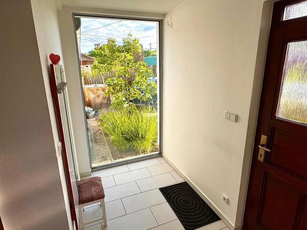 Prodej rodinného domu, Mikulov, Vinohrady, 120 m2