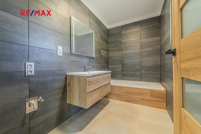 Pronájem rodinného domu, Stochov, Krátká, 88 m2