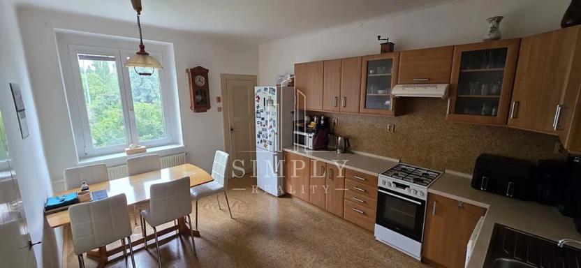 Prodej vícegeneračního domu, Praha - Hostivař, Herbenova, 360 m2