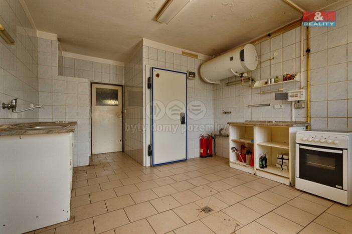 Pronájem restaurace, Lásenice, 88 m2