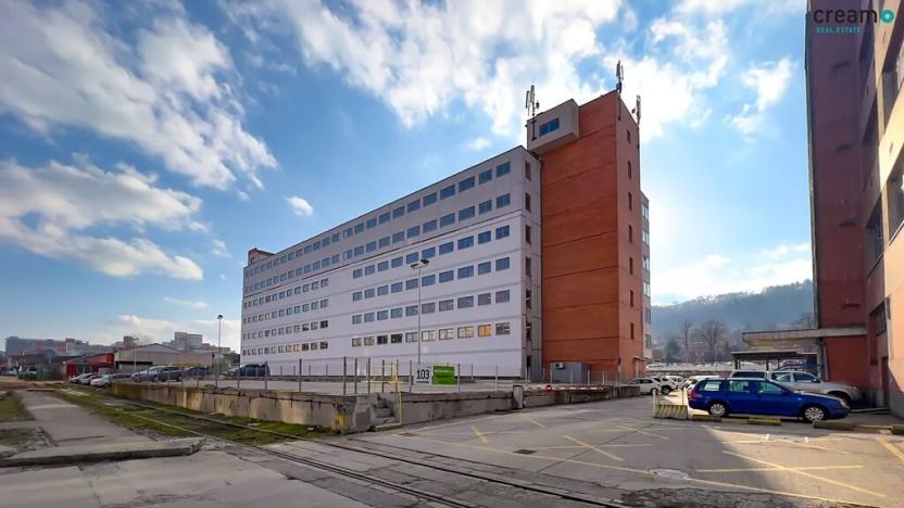 Pronájem - jiné, Zlín, třída Tomáše Bati, 10 m2