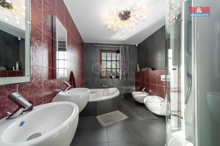 Prodej rodinného domu, Tichá, 420 m2