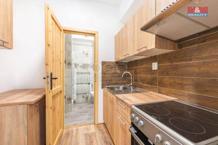 Prodej rodinného domu, Otrokovice - Kvítkovice, tř. Osvobození, 422 m2