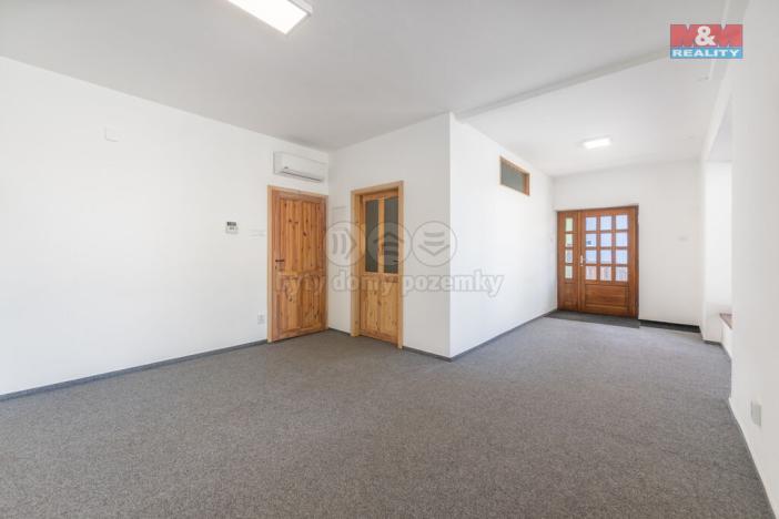 Prodej rodinného domu, Otrokovice - Kvítkovice, tř. Osvobození, 422 m2