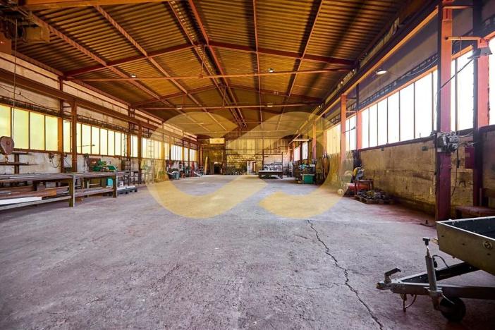 Prodej výrobních prostor, Háje, 6412 m2