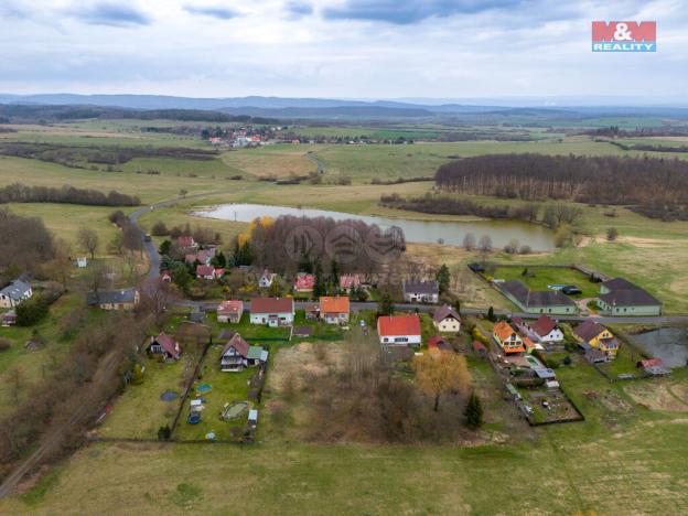 Prodej pozemku pro bydlení, Nepomyšl - Nová Ves, 386 m2