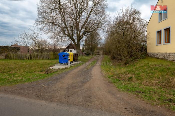 Prodej pozemku pro bydlení, Nepomyšl - Nová Ves, 386 m2