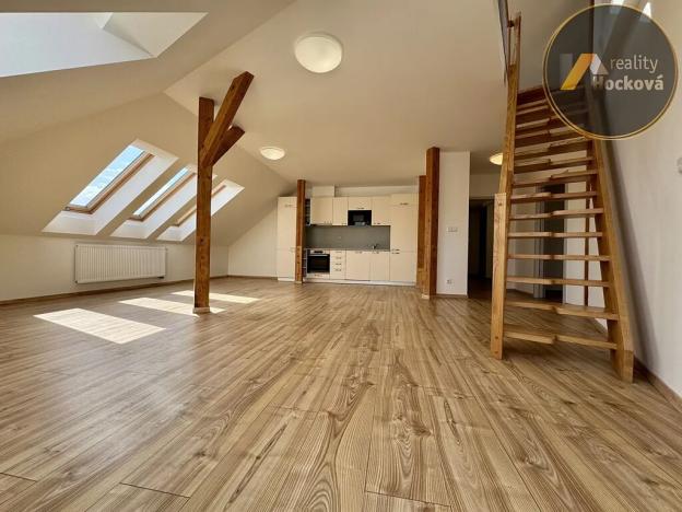 Prodej bytu 1+1, Praha - Libeň, Zenklova, 94 m2