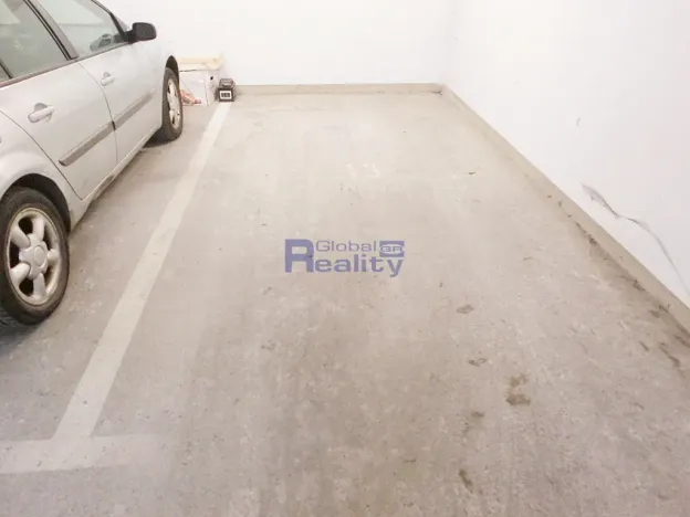 Prodej garážového stání, Černošice, Dobřichovická, 14 m2