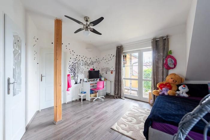 Prodej rodinného domu, Vinařice, II. ulice, 220 m2