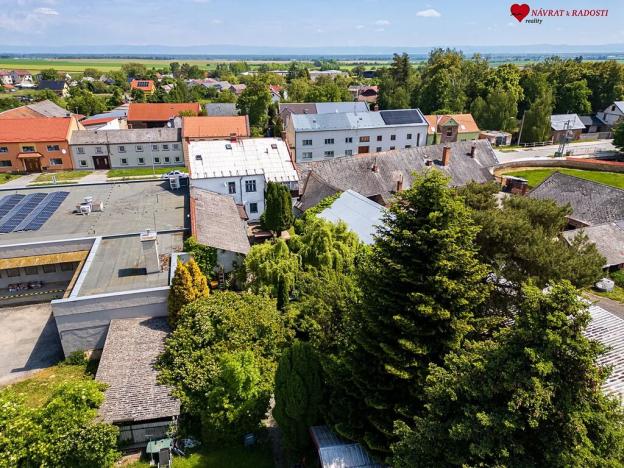 Prodej rodinného domu, Cholina, 333 m2