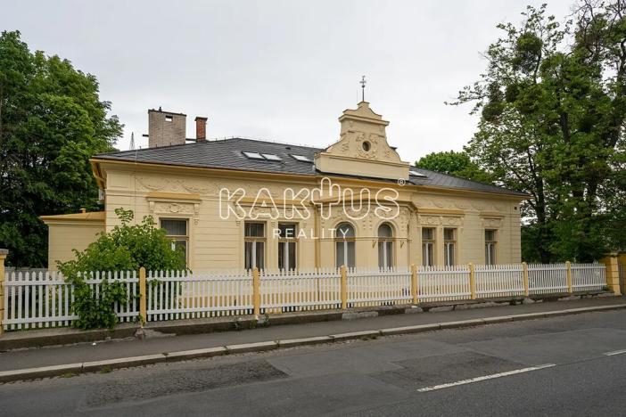 Pronájem kanceláře, Ostrava, Škrobálkova, 173 m2