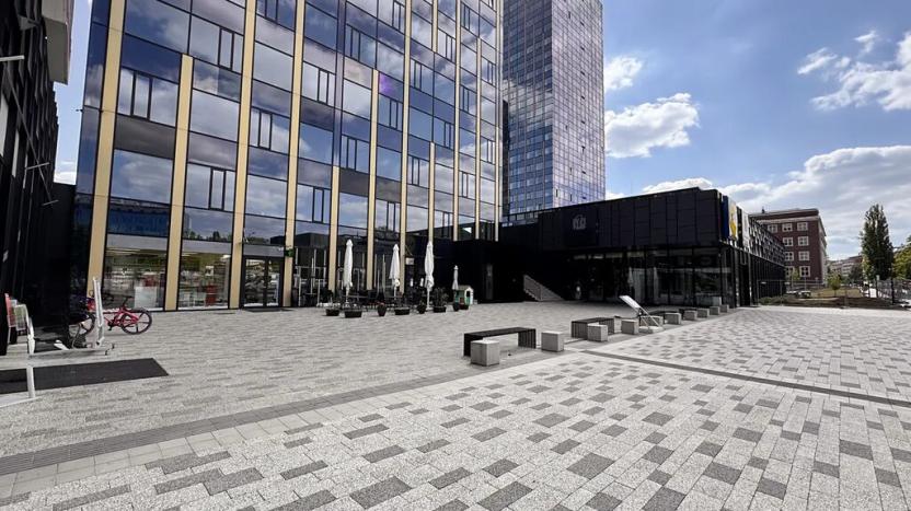 Pronájem kanceláře, Brno, Šumavská, 270 m2