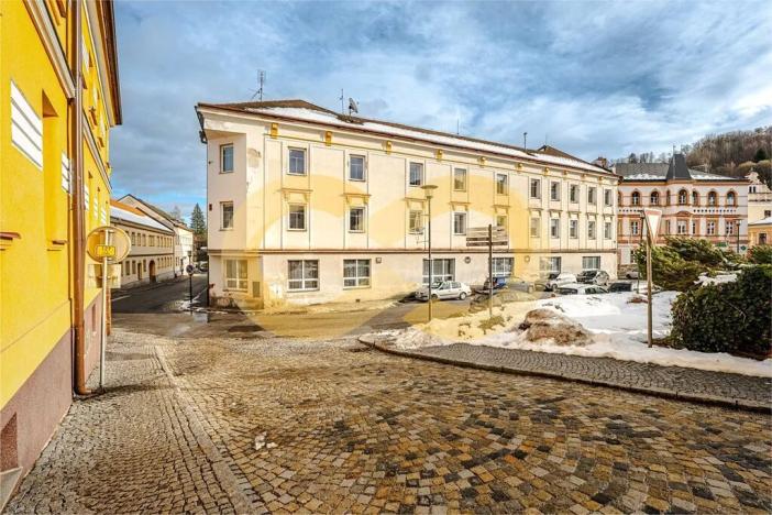 Prodej ubytování, Vimperk, Kaplířova, 2047 m2