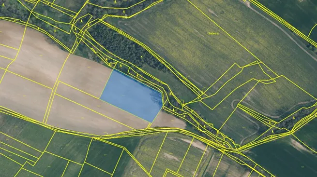 Prodej pole, Mělník, Vehlovská, 20708 m2