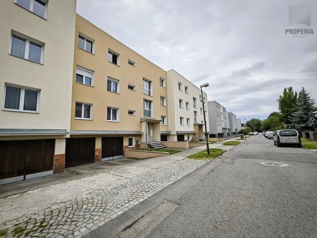 Prodej bytu 3+1, Olomouc, Zamykalova, 81 m2