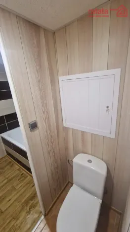 Pronájem bytu 2+1, Chomutov, Zahradní, 60 m2