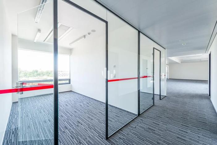 Pronájem kanceláře, Praha - Libeň, Voctářova, 491 m2