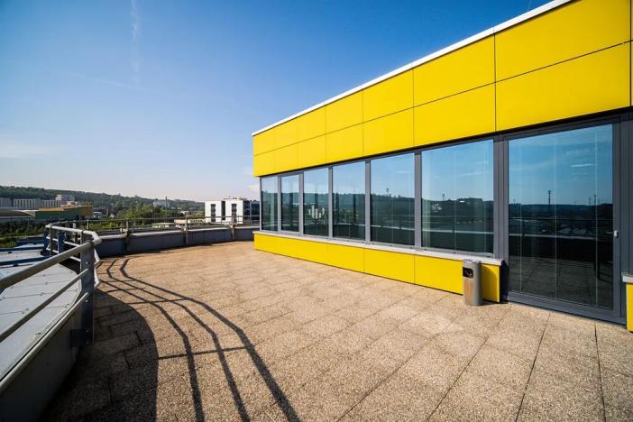 Pronájem kanceláře, Praha - Libeň, Českomoravská, 1638 m2