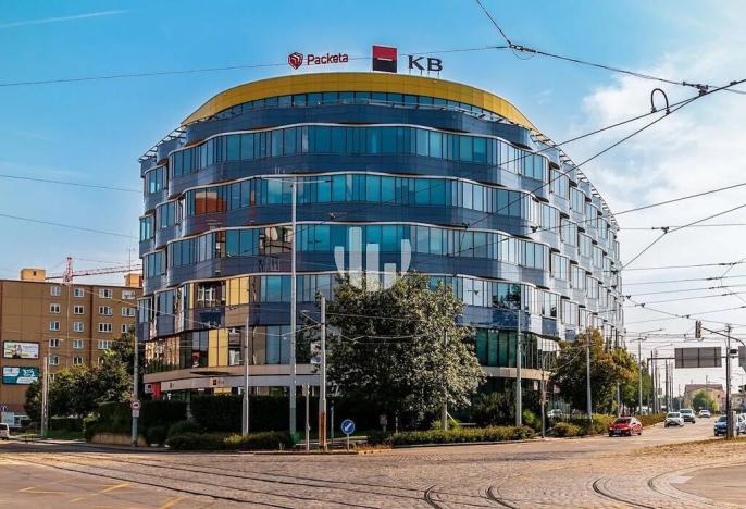 Pronájem kanceláře, Praha - Libeň, Českomoravská, 890 m2