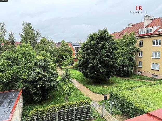 Prodej bytu 2+1, Praha - Strašnice, Černokostelecká, 67 m2