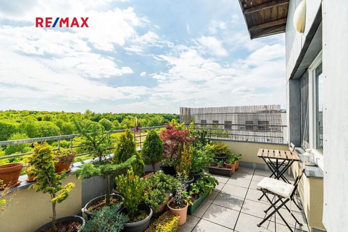 Prodej bytu 4+kk, Praha - Uhříněves, Františka Diviše, 94 m2